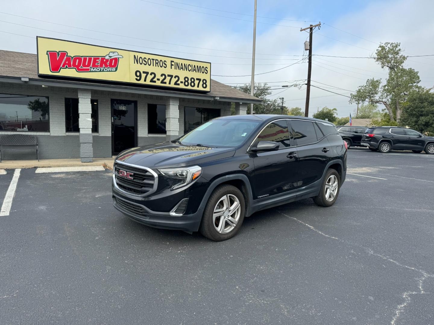 2018 GMC Terrain (3GKALMEX3JL) , located at 945 E. Jefferson Blvd, Dallas, TX, 75203, (214) 943-7777, 32.752514, -96.811630 - Photo#0